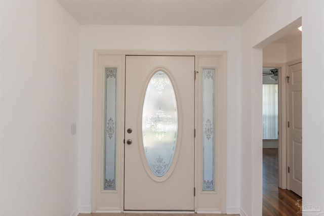 25 Littleton St, Cantonment, FL 32533