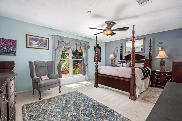 830 Seamaster Drive, Houston, TX 77062