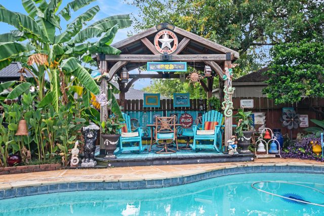 830 Seamaster Drive, Houston, TX 77062