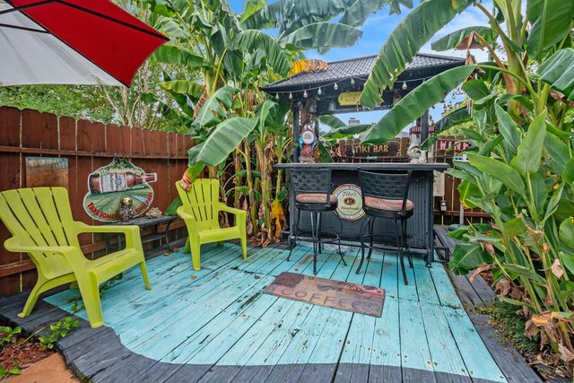 830 Seamaster Drive, Houston, TX 77062