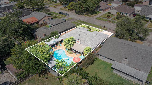 830 Seamaster Drive, Houston, TX 77062