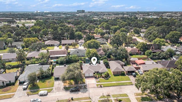 830 Seamaster Drive, Houston, TX 77062
