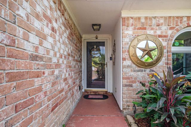 830 Seamaster Drive, Houston, TX 77062