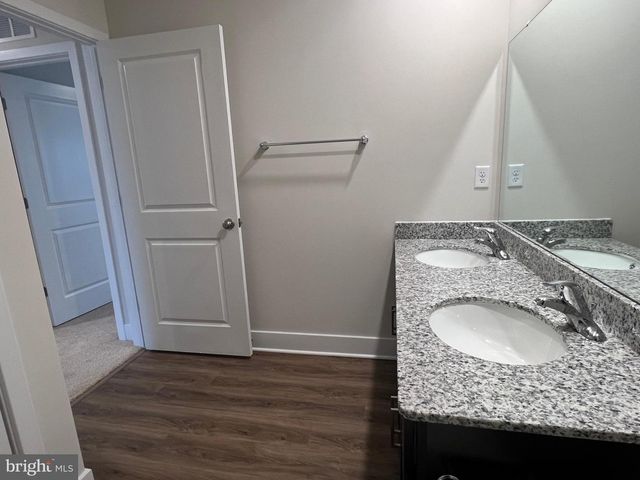 130 CHARING CROSS DR, Stephens City, VA 22655