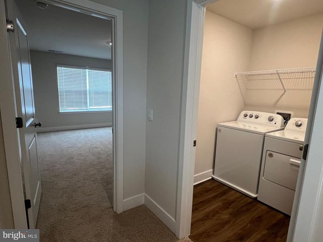130 CHARING CROSS DR, Stephens City, VA 22655