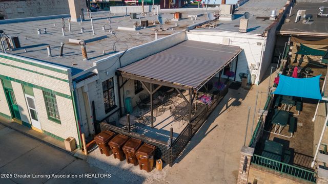 208 S Cochran Avenue, Charlotte, MI 48813