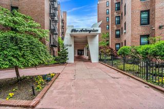 139-15 83rd Avenue B32, Briarwood, NY 11435