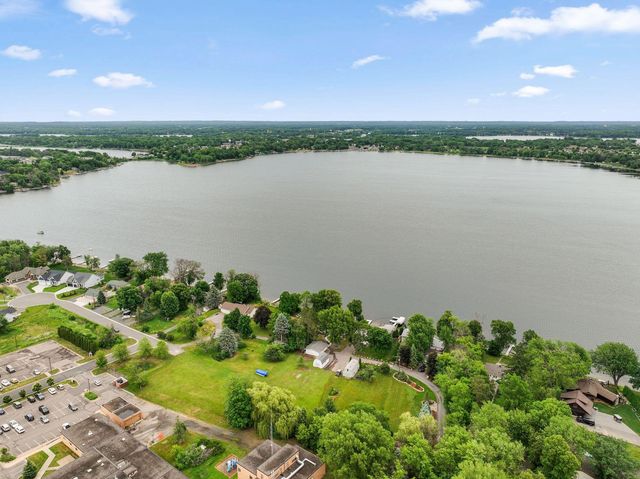 11935 Oak Street, Chisago City, MN 55013