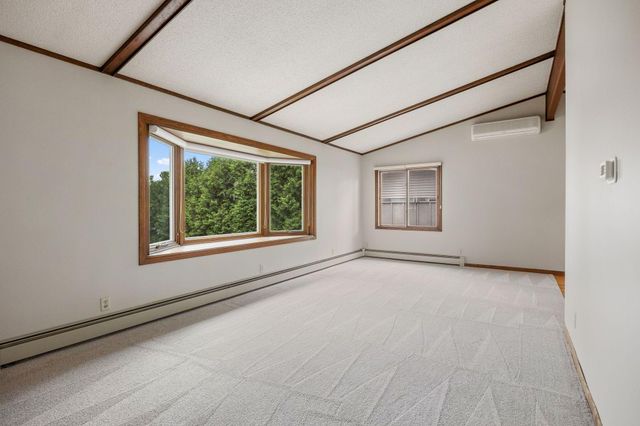 11935 Oak Street, Chisago City, MN 55013