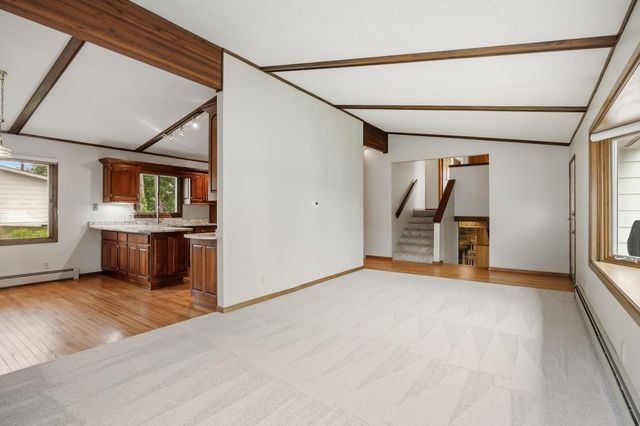 11935 Oak Street, Chisago City, MN 55013