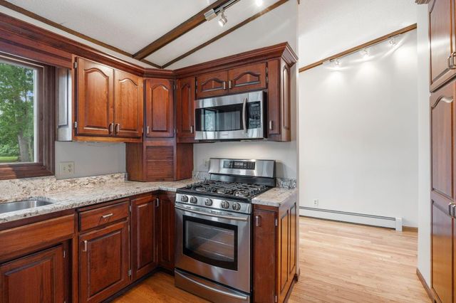 11935 Oak Street, Chisago City, MN 55013