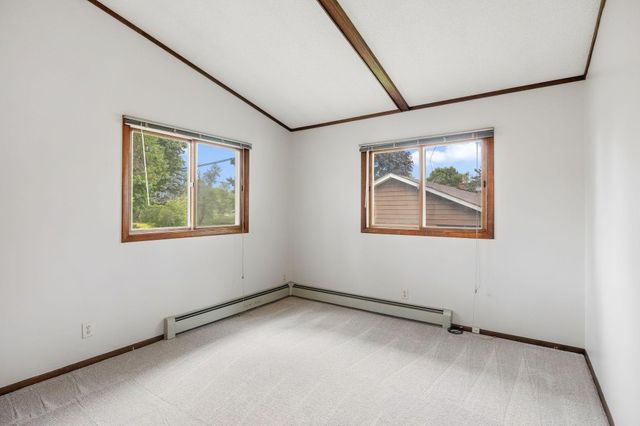 11935 Oak Street, Chisago City, MN 55013