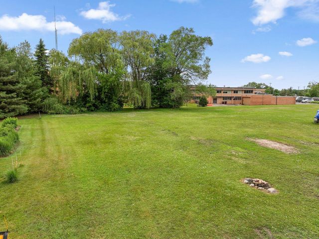 11935 Oak Street, Chisago City, MN 55013