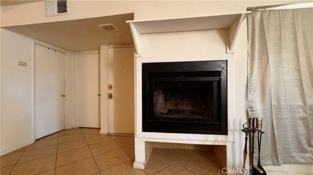 16595 Upland F, Fontana, CA 92335