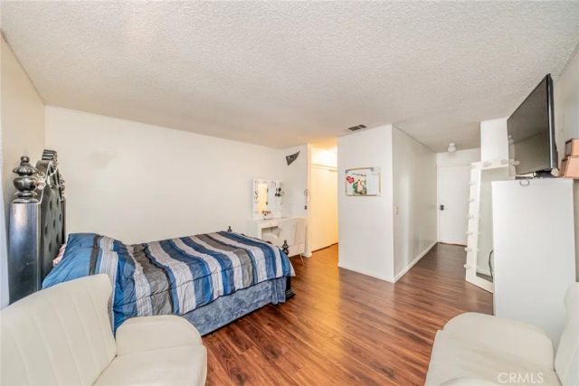 16595 Upland F, Fontana, CA 92335