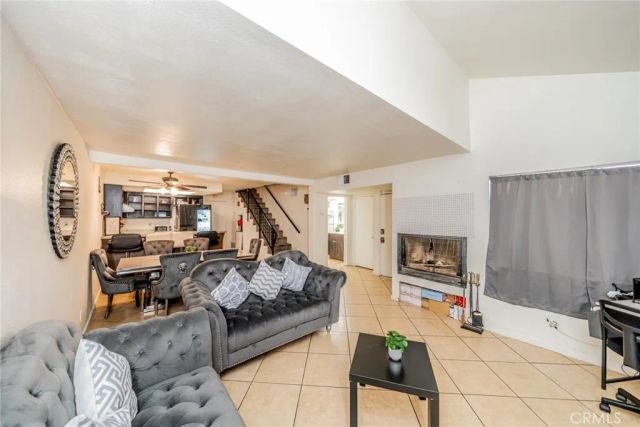 16595 Upland F, Fontana, CA 92335