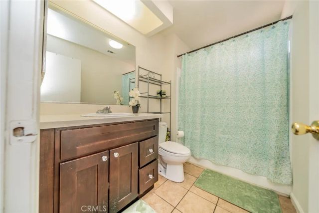 16595 Upland F, Fontana, CA 92335