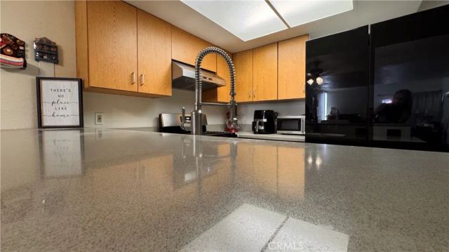 16595 Upland F, Fontana, CA 92335