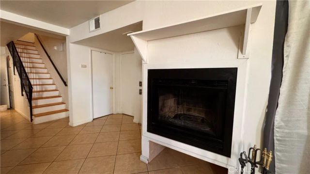16595 Upland F, Fontana, CA 92335