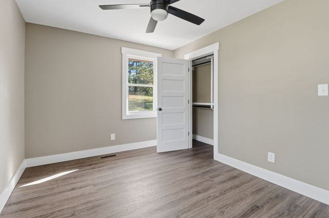 2525 Williamsport Pike, Columbia, TN 38401