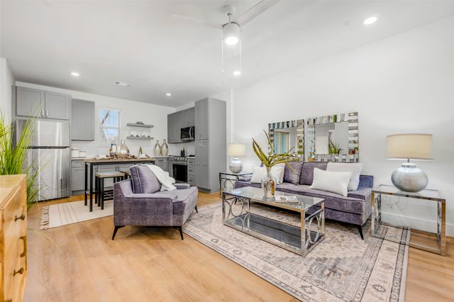 5313 Reiger Avenue, Dallas, TX 75214