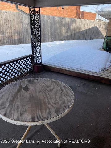 1534 Lenore Avenue, Lansing, MI 48910