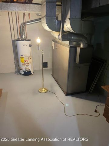 1534 Lenore Avenue, Lansing, MI 48910