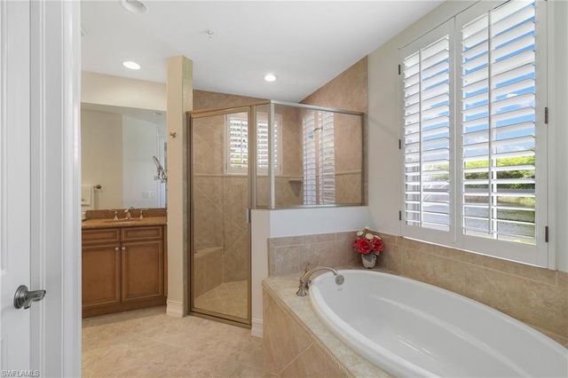 10750 Vivaldi CT 301, Miromar Lakes, FL 33913