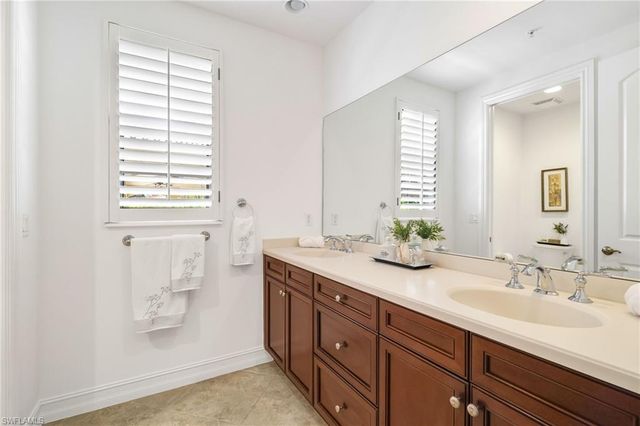 10750 Vivaldi CT 301, Miromar Lakes, FL 33913