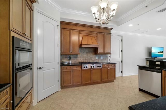 10750 Vivaldi CT 301, Miromar Lakes, FL 33913