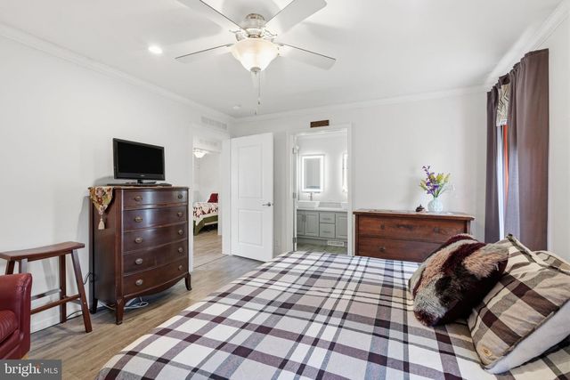 116 CONESTOGA DR, Doylestown, PA 18901