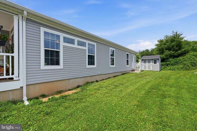 116 CONESTOGA DR, Doylestown, PA 18901