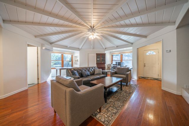 5443 Rosswood Street, Redding, CA 96001