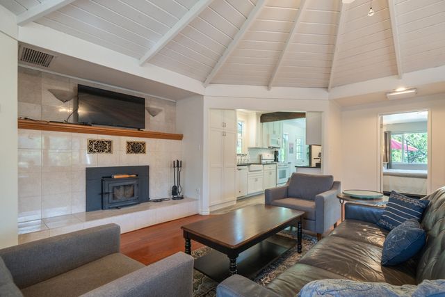 5443 Rosswood Street, Redding, CA 96001