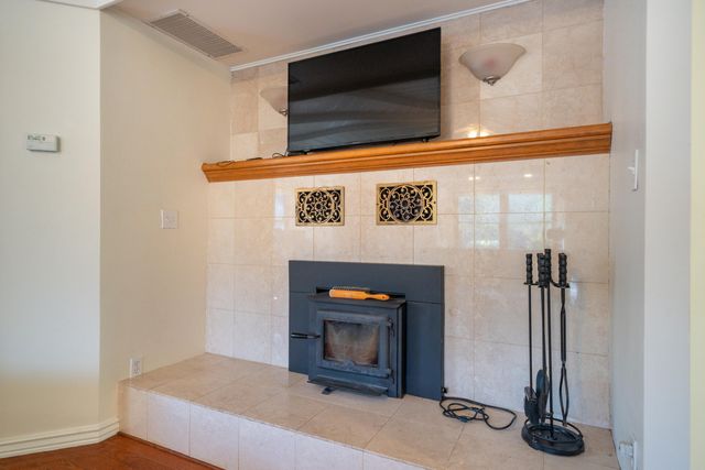 5443 Rosswood Street, Redding, CA 96001