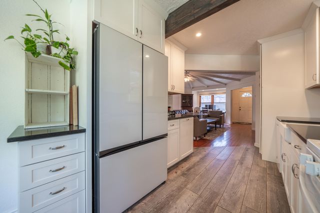 5443 Rosswood Street, Redding, CA 96001