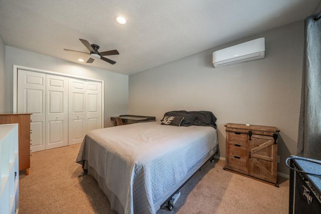 5443 Rosswood Street, Redding, CA 96001