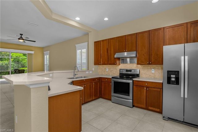 21048 Cosenza CT, Estero, FL 33928