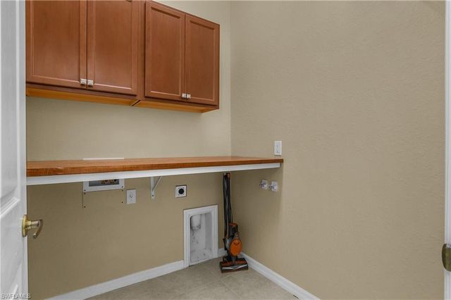 21048 Cosenza CT, Estero, FL 33928