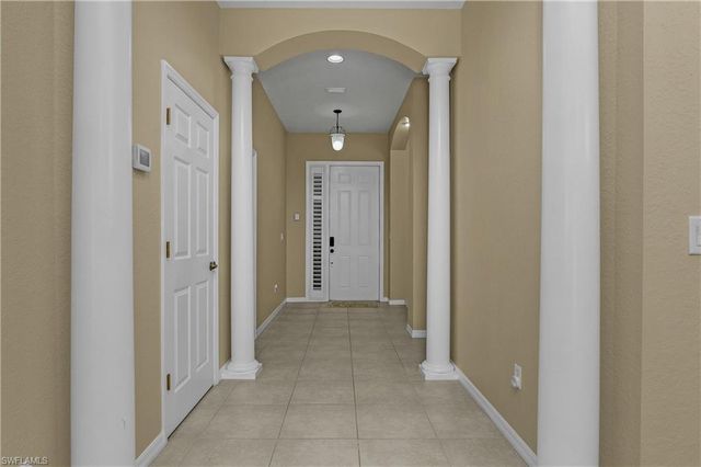 21048 Cosenza CT, Estero, FL 33928