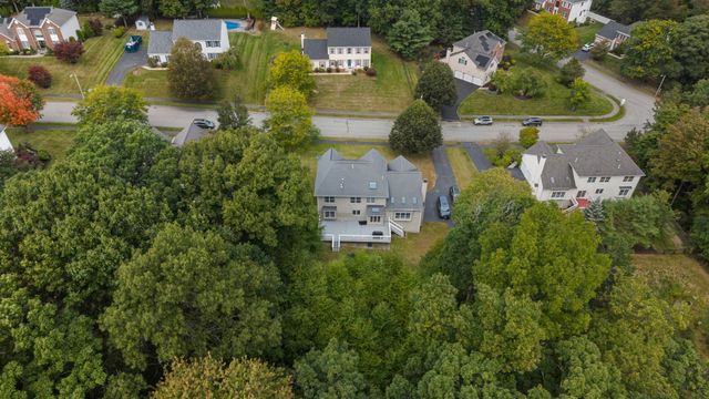 22 Faulkner Rd, Shrewsbury, MA 01545