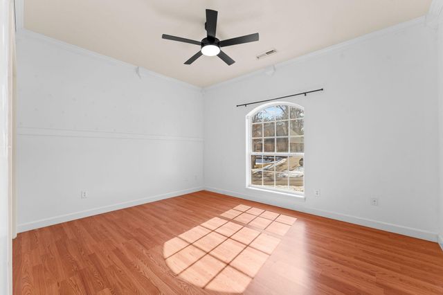 106 Briarcliff Rd, Branson, MO 65616