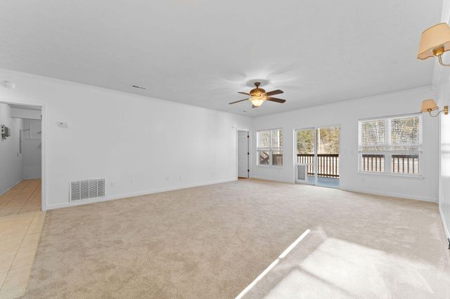 106 Briarcliff Rd, Branson, MO 65616