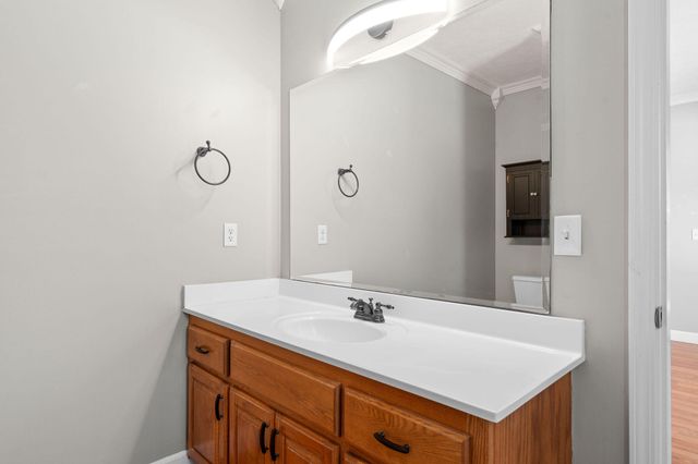 106 Briarcliff Rd, Branson, MO 65616