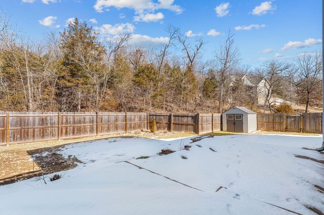 106 Briarcliff Rd, Branson, MO 65616