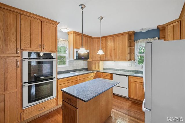 407 E 4th Street, O'fallon, IL 62269