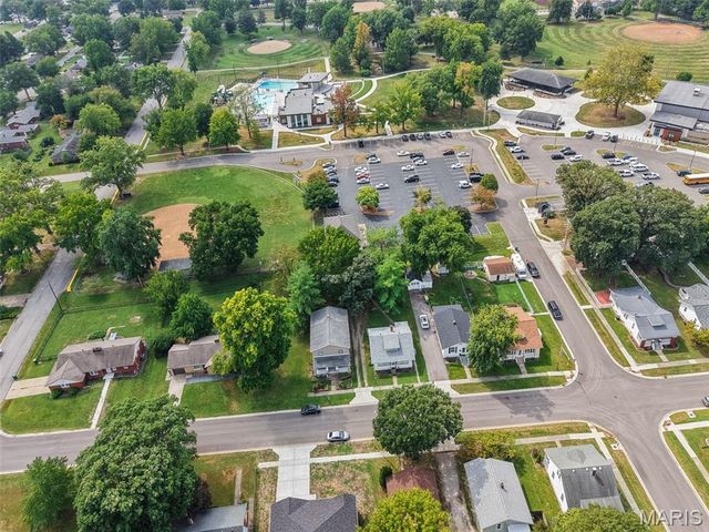 407 E 4th Street, O'fallon, IL 62269