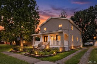 407 E 4th Street, O'fallon, IL 62269