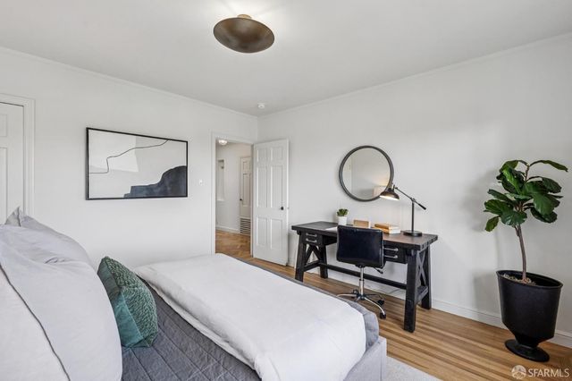 2062 10th Avenue, San Francisco, CA 94116