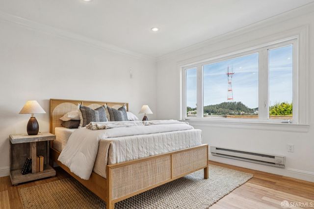 2062 10th Avenue, San Francisco, CA 94116